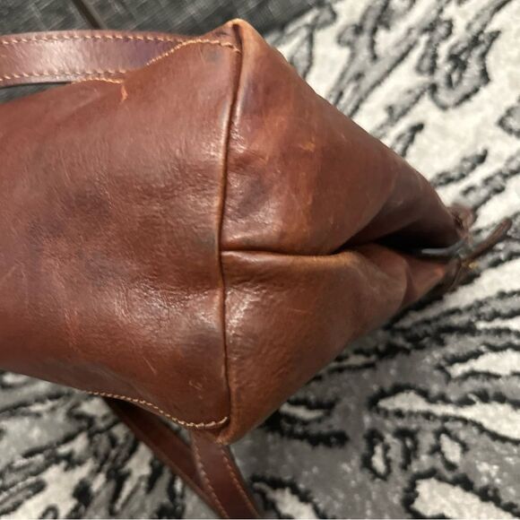 Larella Italian leather Shoulder bag - Picture 15 of 16